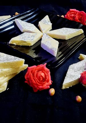 A picture of Peanut Katli.