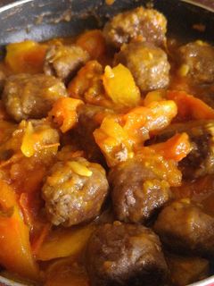 Foto resep Meatball with Tomato Sauce
