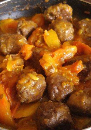Foto resep Meatball with Tomato Sauce