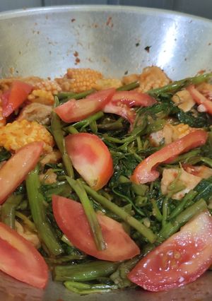 Foto resep Tumis Kangkung Tahu Pedas