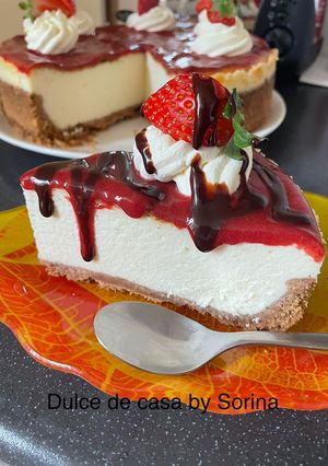 O poză a rețetei Cheesecake New York la cuptor😋.