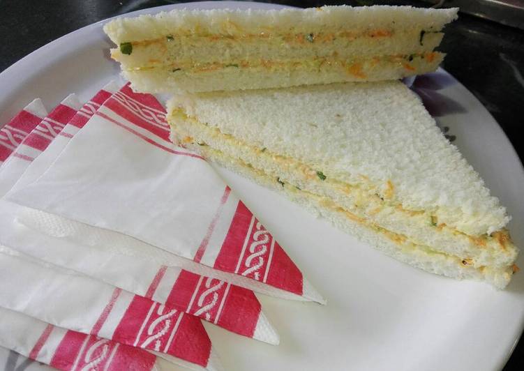 How to Prepare Any-night-of-the-week Mayonnaise veg sandwich