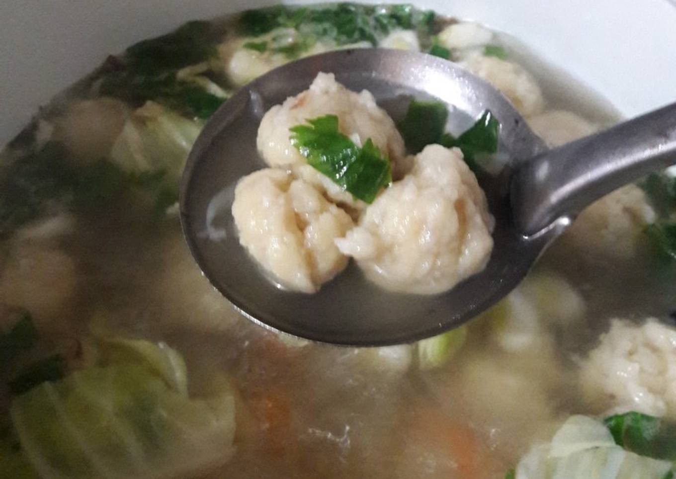 Sup bakso ayam