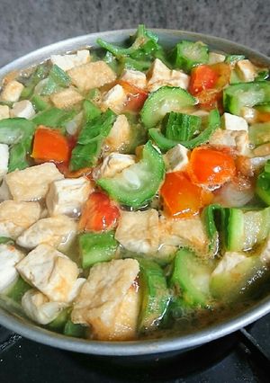 Foto resep Gambas oyong tahu tomat - - menu sayur asam urat