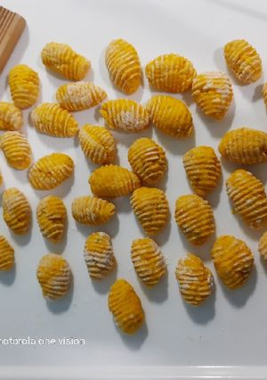 Una foto de Gnocchis de calabaza naranja