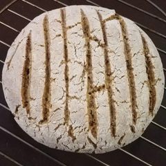 A picture of Healthy whole-wheat and flax seed bread.