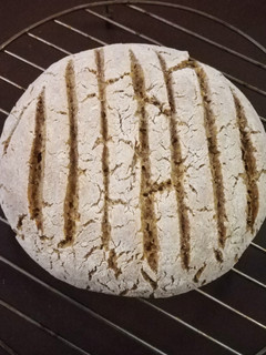 A picture of Healthy whole-wheat and flax seed bread.