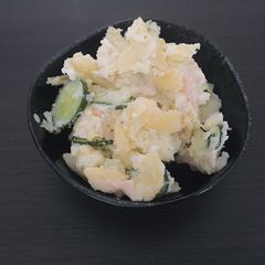 A picture of Macaroni Potato Salad.