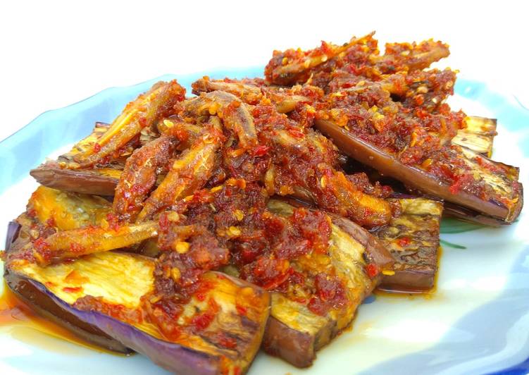 Resep Sambal Terong Teri yang Enak Banget