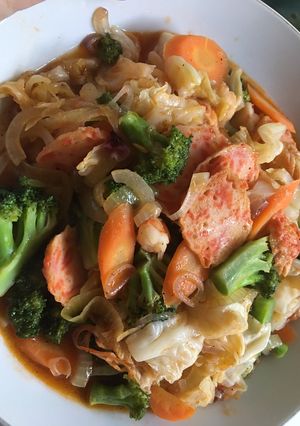Foto resep Cap Cay Kuah Merah Udang dan Bakso Salmon Praktis