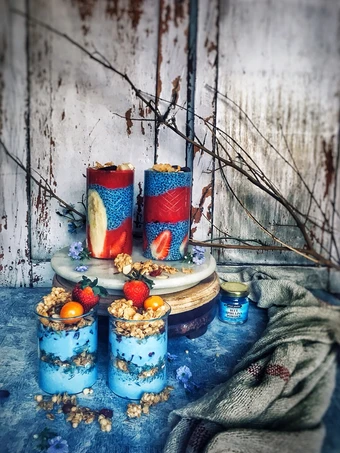 Easy Steps to Make Spirulina granola parfait/ Spirulina chia pudding the So Delicious So Delicious