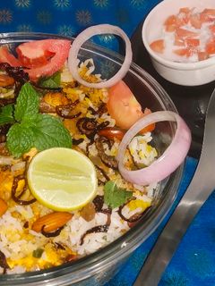 तंदुरी पनीर बिर्याणी (tandoori paneer biryani recipe in marathi) रेसिपी चे मुख्य फोटो