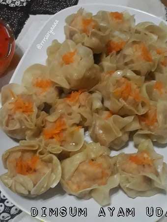 Langkah Mudah untuk Menyiapkan Resep  Dimsum Ayam Udang yang Lezat Sekali, Enak Banget