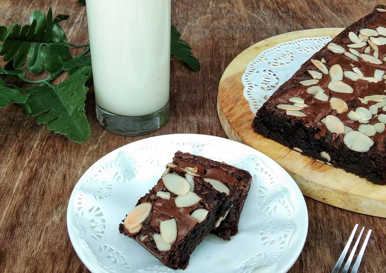 Resep Brownies Moist Resep Tintin Rayner yang Sempurna