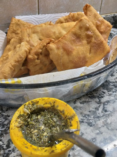 Una foto de Tortas fritas 😊🌟