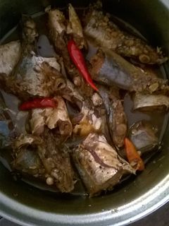 Hình của món Cá nục kho.