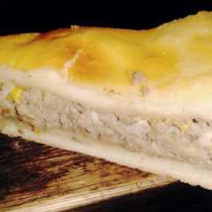 Una foto de Tarta de atún con masa casera