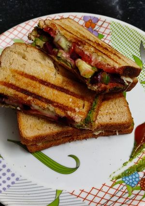 A picture of Healthy Grilled Sandwich for kids lunch box.