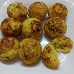 A picture of Kuzhi Coconut Paniyaram.