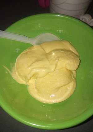 A picture of Mango ice cream 😋.