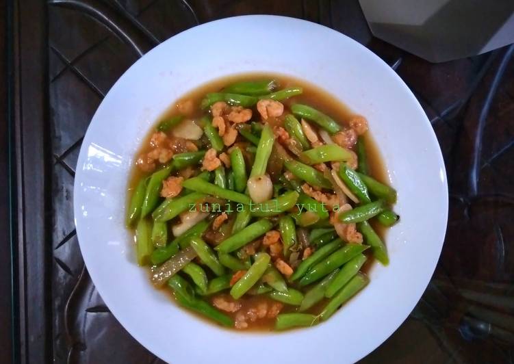 Resep Udang Buncis Bumbu Bawang Putih | Cara Buat Udang Buncis Bumbu Bawang Putih Yang Sempurna