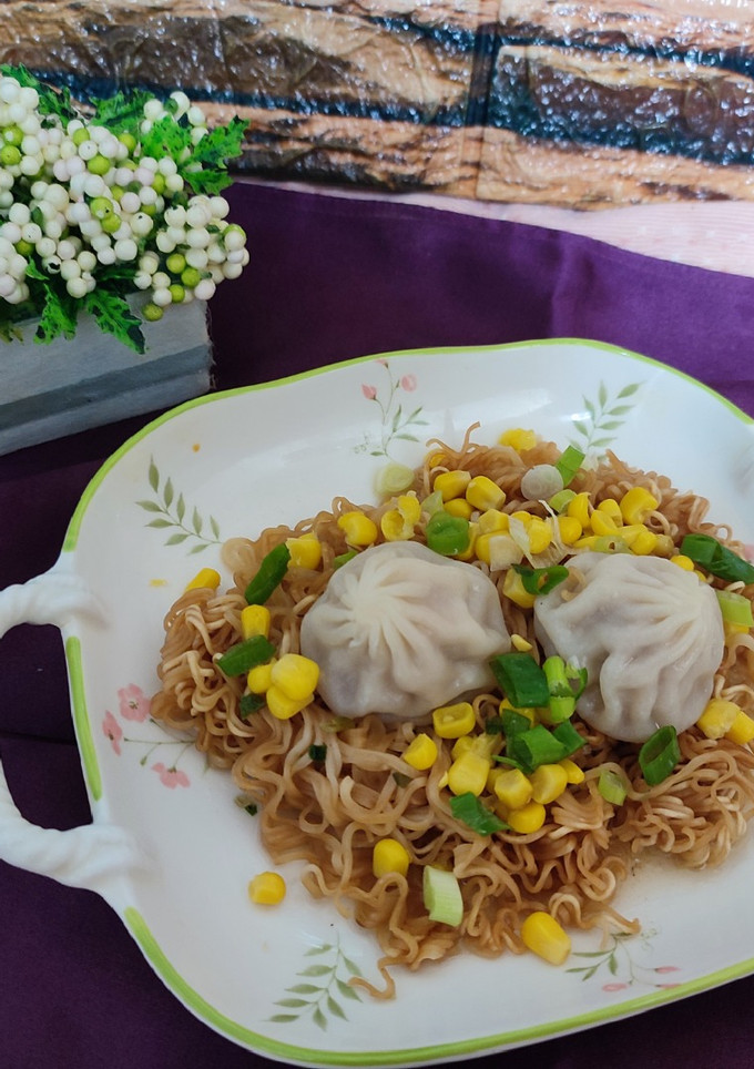 A picture of Instant Noodles with Soup Dumplings.