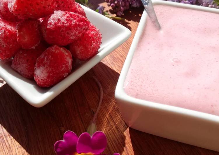 Easiest Way to Make Award-winning Crème glacée fraise coco