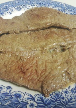 Una foto de Filetes de tapa de ternera a la plancha jugosos (truco)🥩