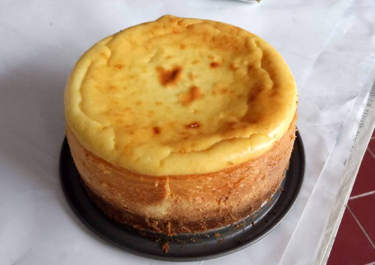 Langkah Mudah untuk Menyiapkan New York Cheesecake, Enak