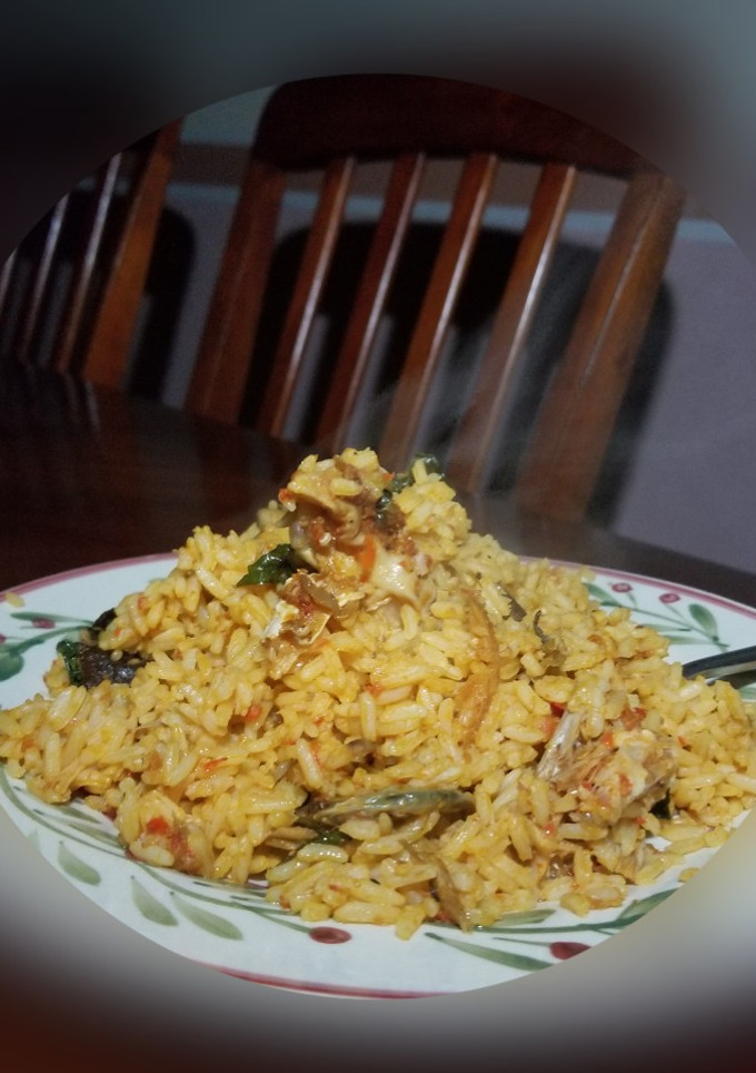 A picture of Native jollof rice.