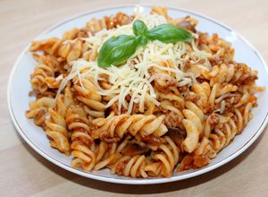 Húsos-gombás fusilli recept fotója
