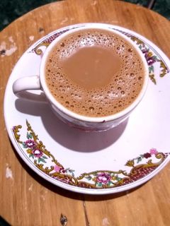 এলাচি দুধ চা (Elachi doodh cha recipe in Bengali) রেসিপির প্রধান ছবি