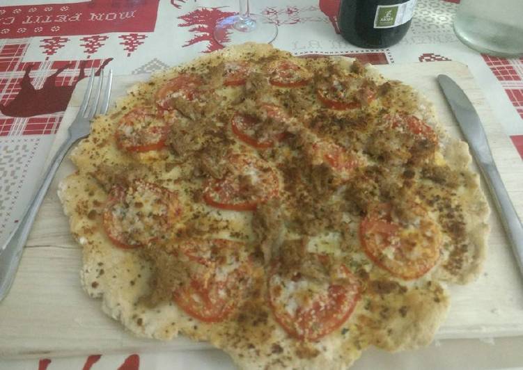 Pizza de atún
