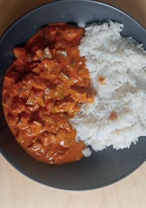 Una foto de Pollo al curry