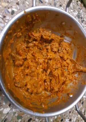 A picture of Kathiyavadi Vagharelo Rotlo (કાઠીયાવાડી વાઘરેલો રોટલો).