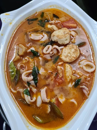 Cara Gampang Membikin Resep Asem pedas cumi tofu yang  Bikin Ketagihan Anti Ribet, Mantap Sekali