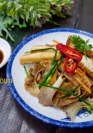 Hình của món Măng Rừng Khô Xào Chay.