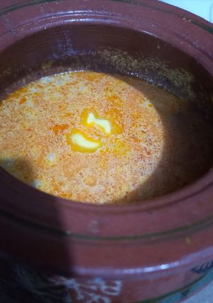 A picture of Makhni handi.