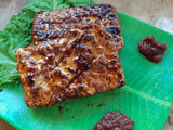 Tempe bakar sambel terasi