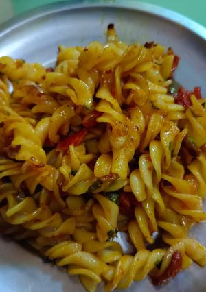 मसाला पास्ता (Masala Pasta recipe in hindi) रेसिपी मुख्य फोटो