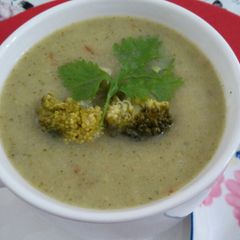 A picture of Broccoli soup.