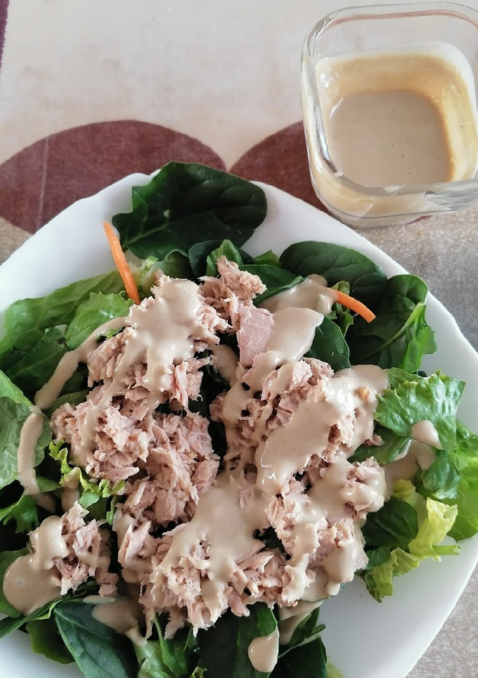 Una foto de Aderezo de ajonjolí y cacahuate para ensaladas o pokes 😍👏🏼