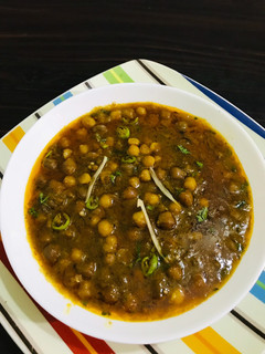 A picture of Chikkar chanay.