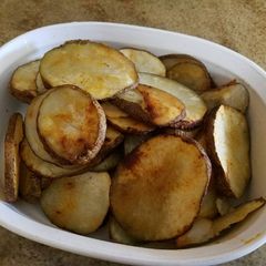 A picture of Roasted potatoes.