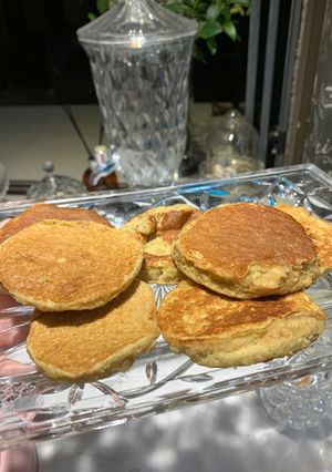 Una foto de Pancakes de avena y manzana, riquísimos, saludables y súper fáciles!!!