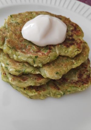 A picture of Zucchini fritters.