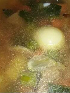 Foto resep Sayur sop bakso dan telur puyuh
