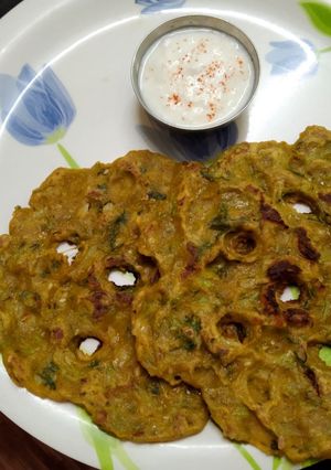 दुधी भोपळ्याचे थालीपीठ रेसिपी चे मुख्य फोटो 