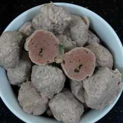 รูปของ Resep Bakso Sapi Kenyal Alami
