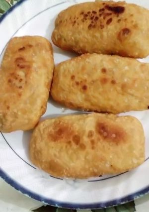 A picture of Chicken packet rolls.